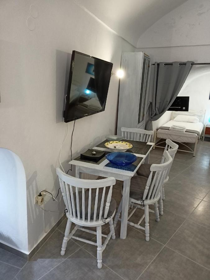 VI Sta Finikias Villa Ía Eksteriør bilde